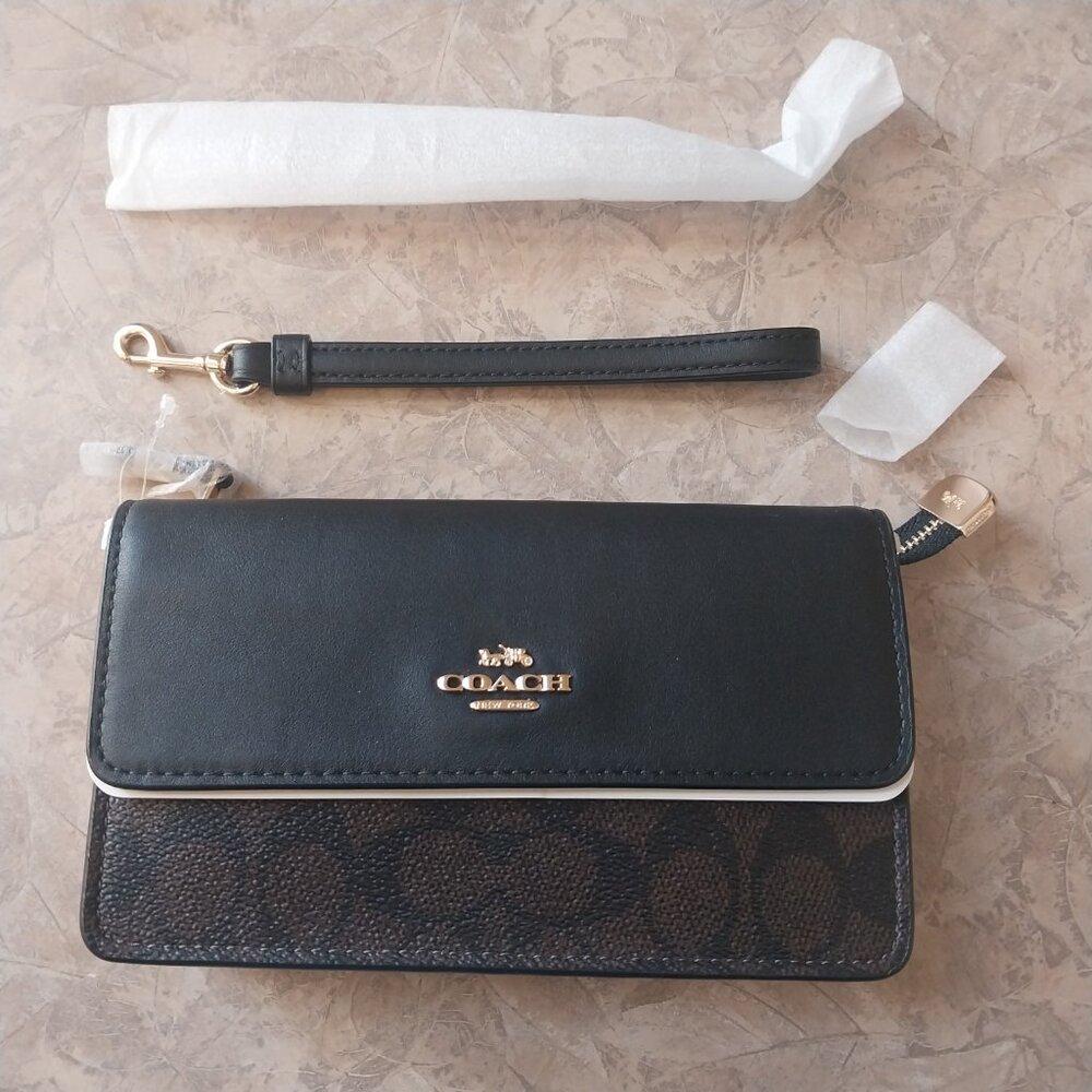 Coach Black Signature Leather Wallet Crossbody